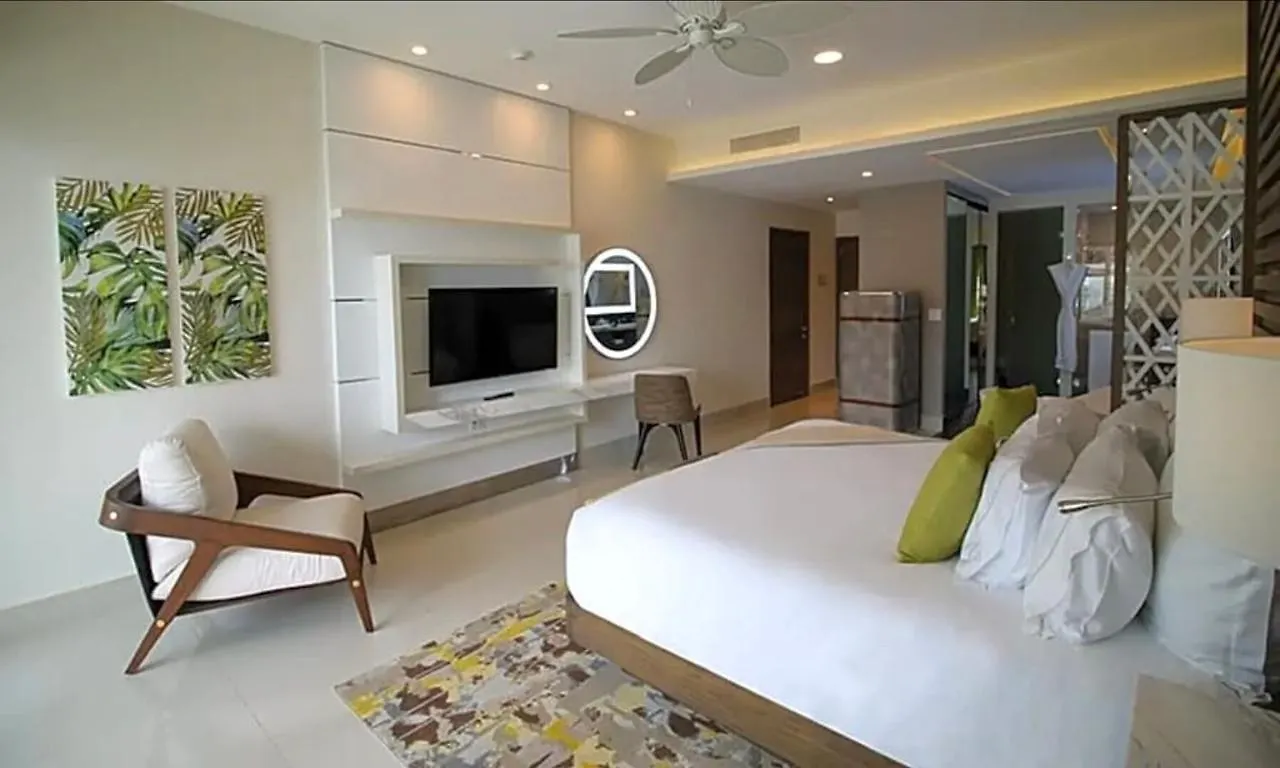 ***** Hotel 5 Diamond Luxury Resort! Cancun Mexico