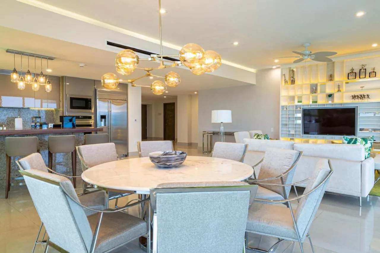 5 Diamond Luxury Resort! Cancún 5*,