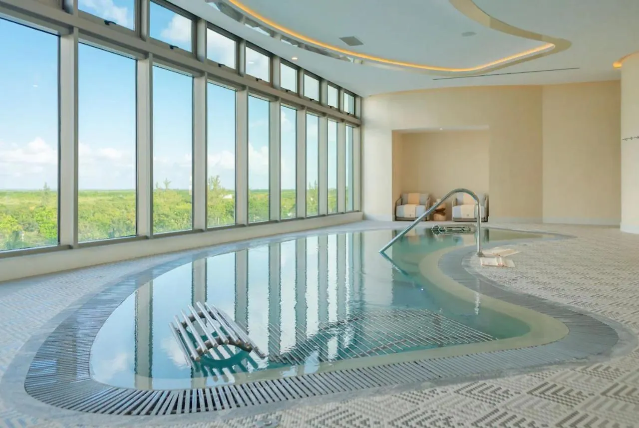 5 Diamond Luxury Resort! Cancun Hotel