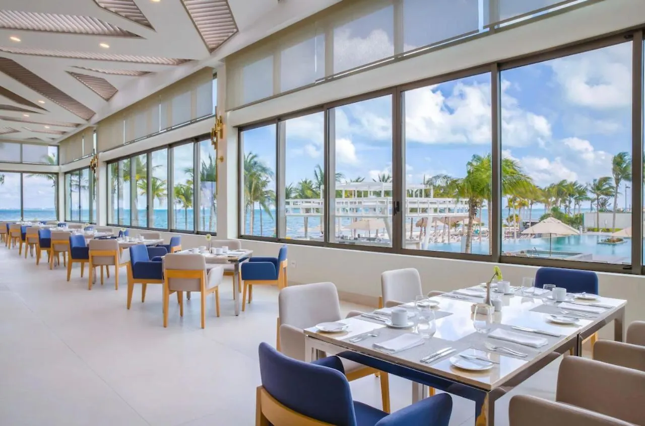 5 Diamond Luxury Resort! Cancun Hotel