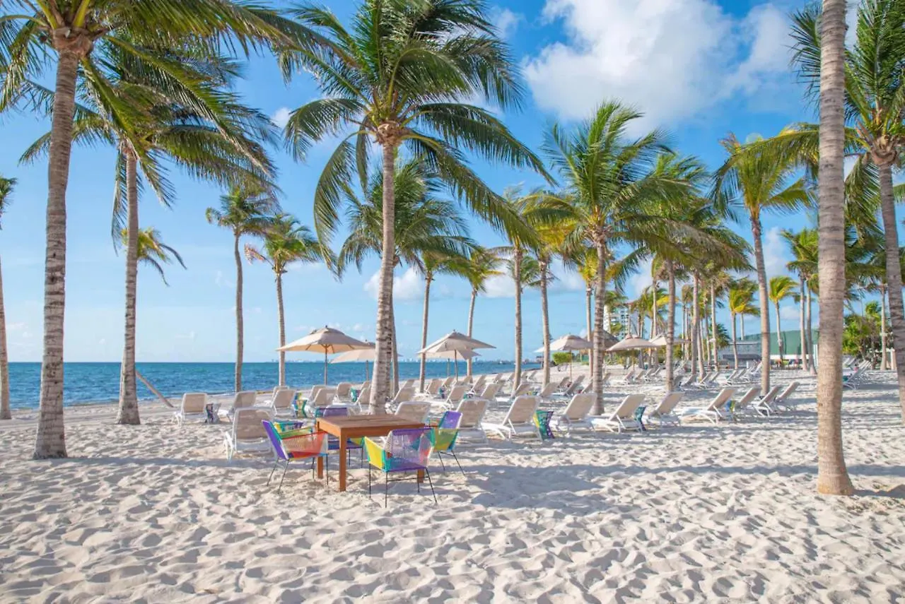 5 Diamond Luxury Resort! Cancun Hotel